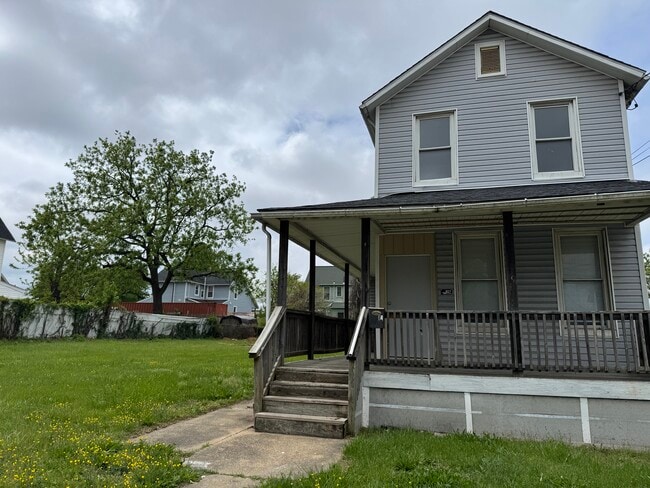 Building Photo - 924 N Kresson St