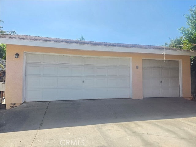 Building Photo - 517 N Rural Dr
