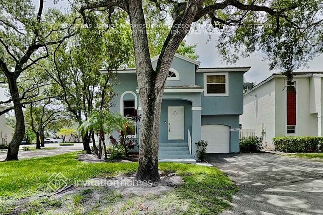 Building Photo - 831 NW 98th Ave
