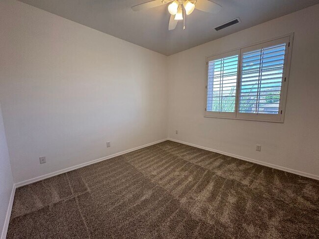Building Photo - **Move-In Special** BEAUTIFUL 4 BEDROOM 3 ...