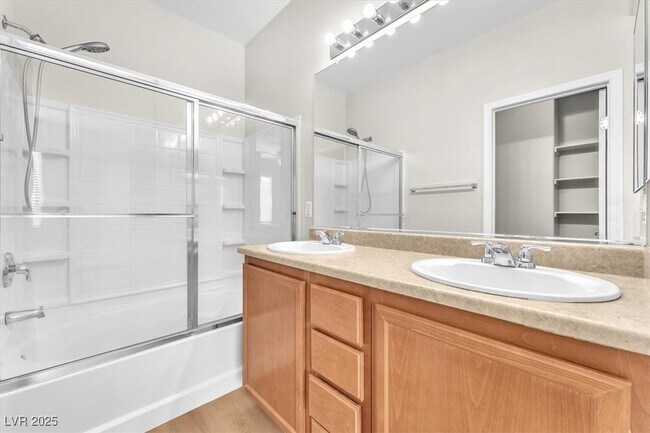 Building Photo - 2105 Turtle Beach Ave