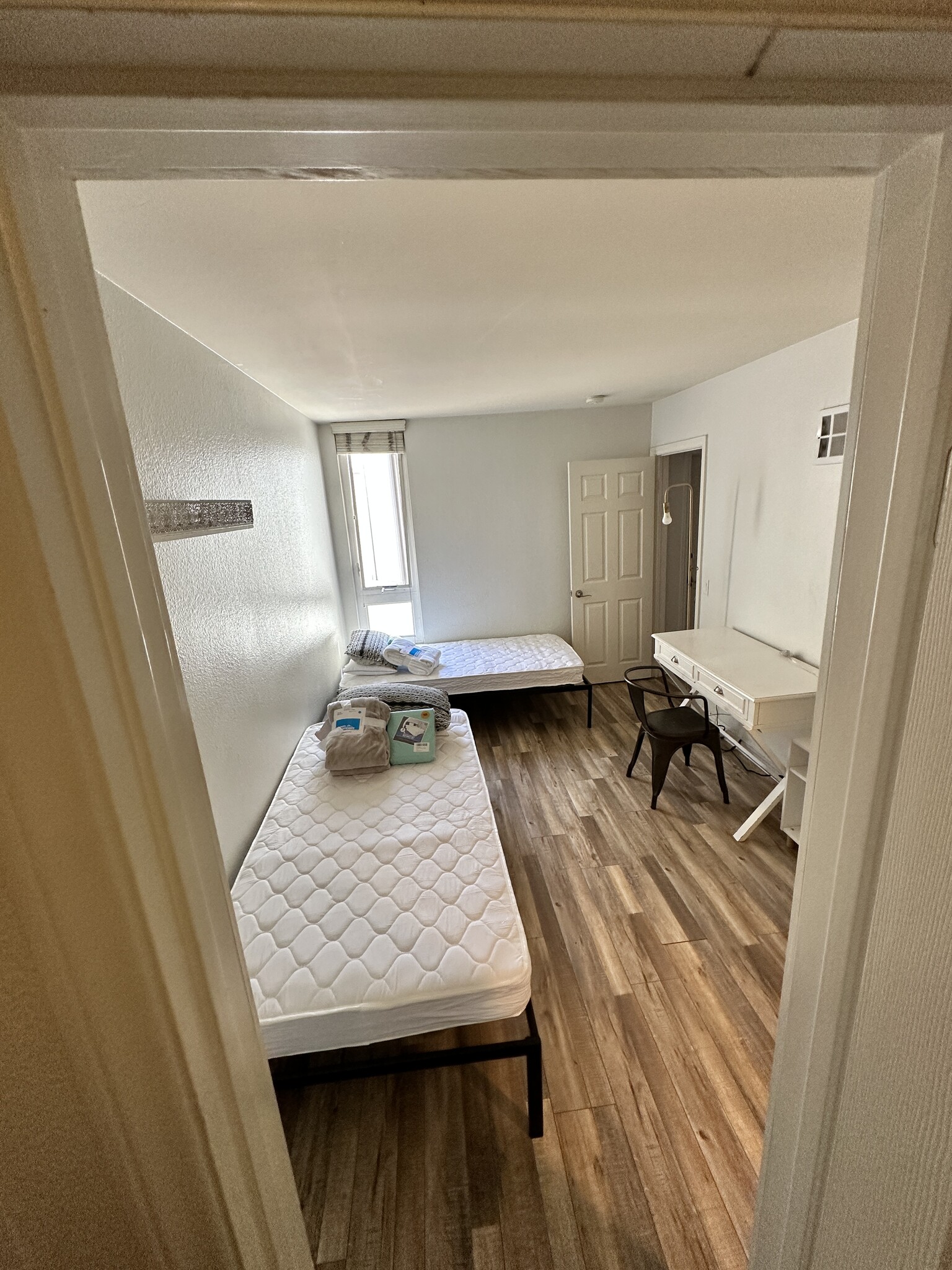 Building Photo - 5540 Lindo Paseo
