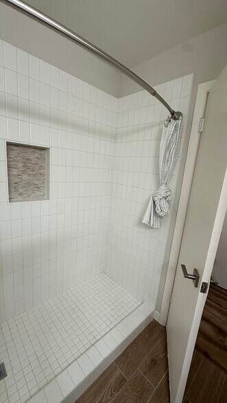 Building Photo - 2808 S Mill Ave