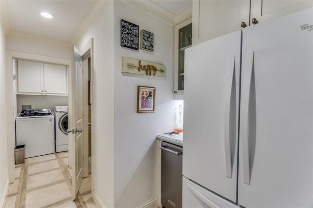 Building Photo - 4108 Coral Cir