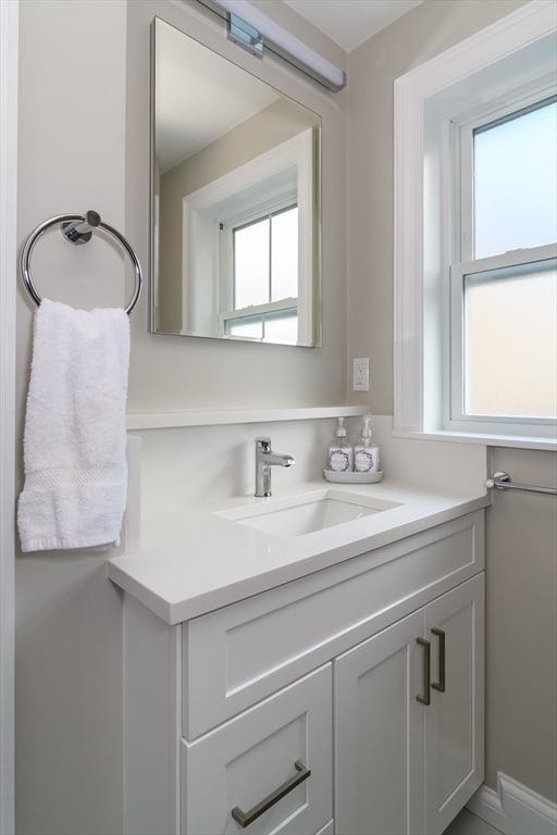 Building Photo - 12 Maugus Ave