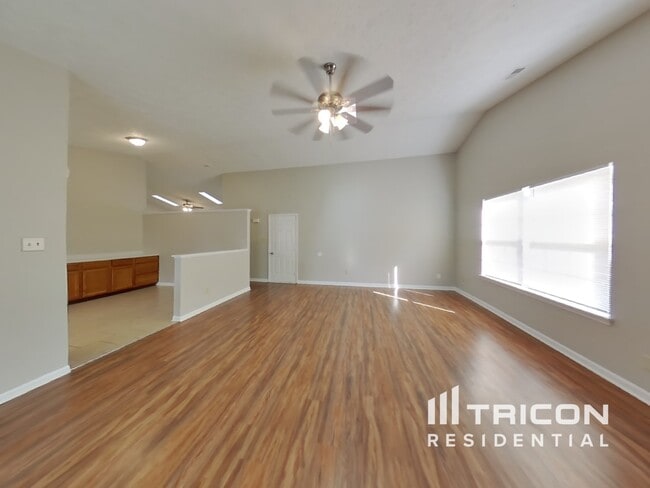 Building Photo - 12115 Mockernut Ct