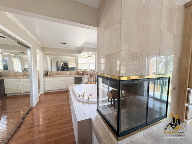 Building Photo - 4817 Breckenridge Ct