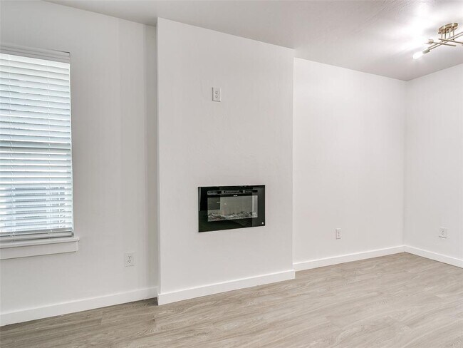 Building Photo - 13013 NW 3rd St