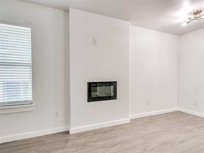 Building Photo - 13015 NW 3rd St