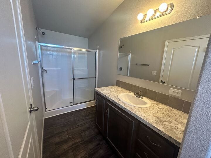 Building Photo - 530 S Alma School Rd