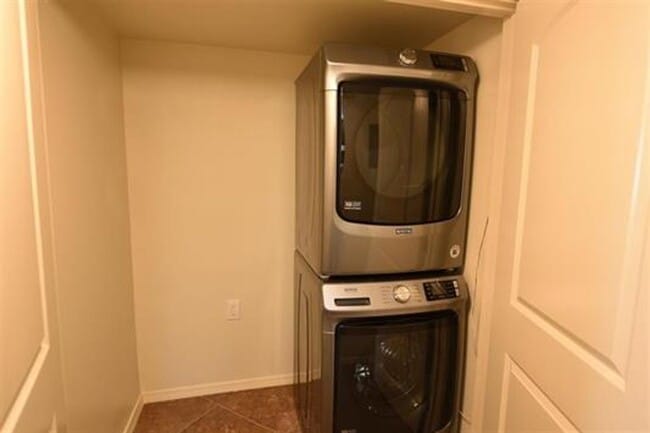 Building Photo - 111 C Rhonda for rent