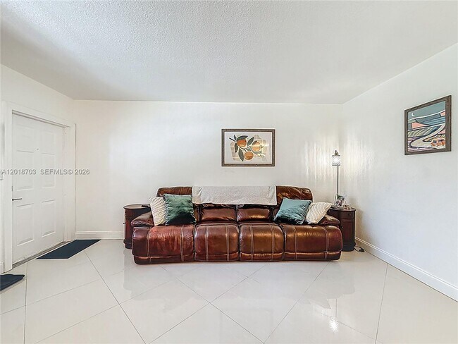 Building Photo - 2600 S Ocean Dr