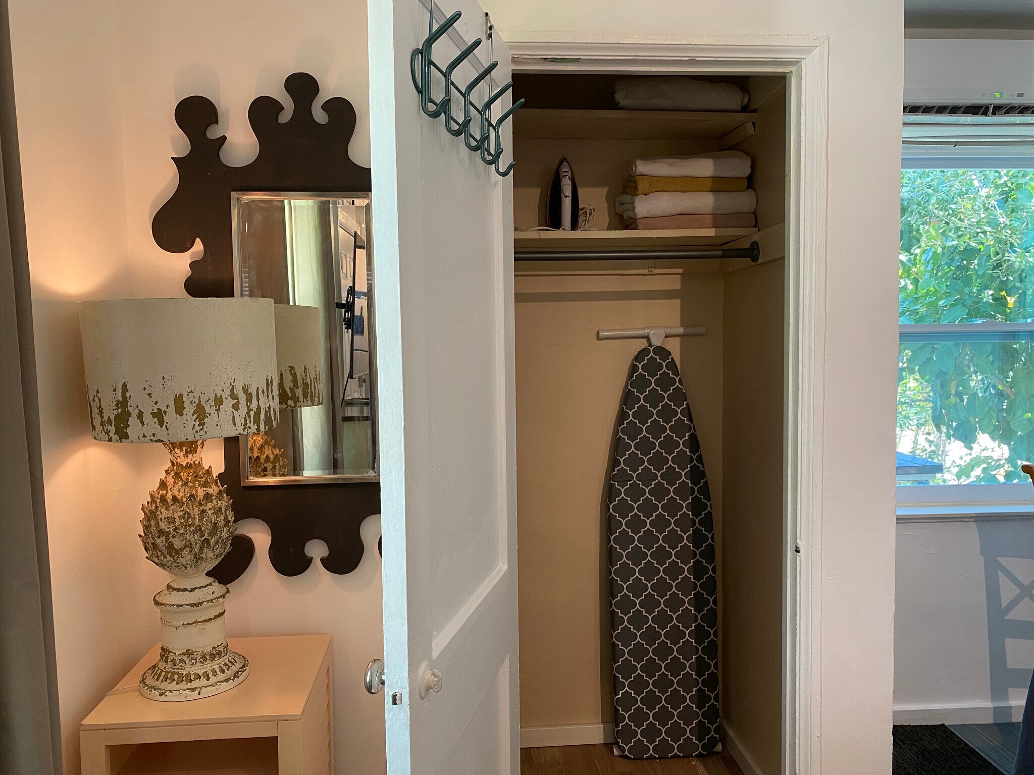 Building Photo - 6175 NE 5th Ave