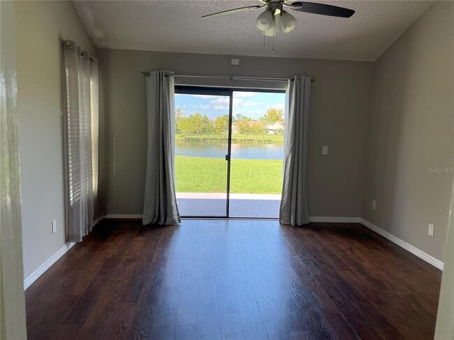 Building Photo - 12736 Newfield Dr