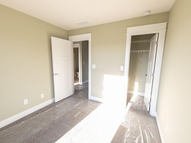 Building Photo - Westcott 11A - Townhome