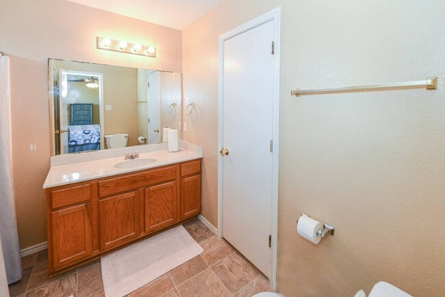 Building Photo - 3703 Frigate Dr