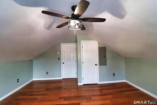 Building Photo - 65 North Ave