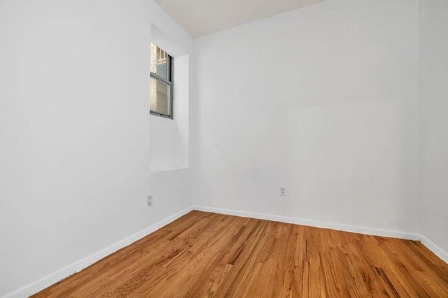 Building Photo - 1 bedroom in New York NY 10023