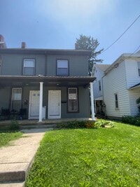 Building Photo - 211 N State St