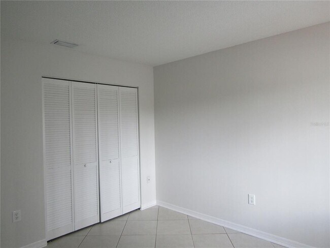 Building Photo - 6191 Timberlake Dr