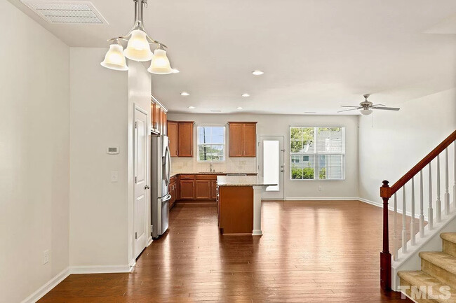 Building Photo - 815 Bristol Bridge Dr