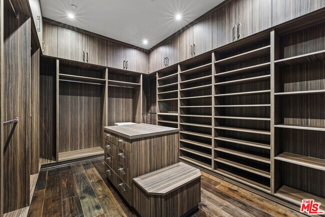 Building Photo - 29450 Malibu View Ct