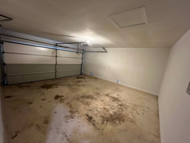 Building Photo - 8015 Copper Trail Dr