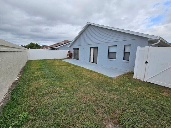 Building Photo - 1024 Whalebone Bay Dr