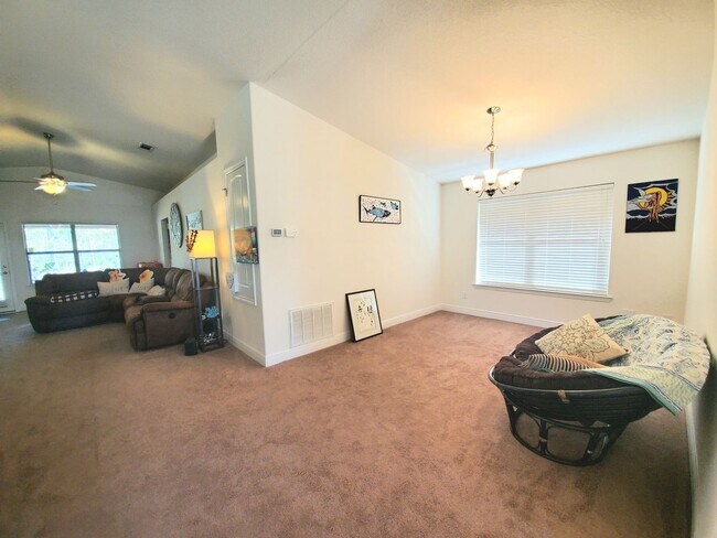 Building Photo - Corner Lot 4/2 Home - Fenced Yard - Near NAS