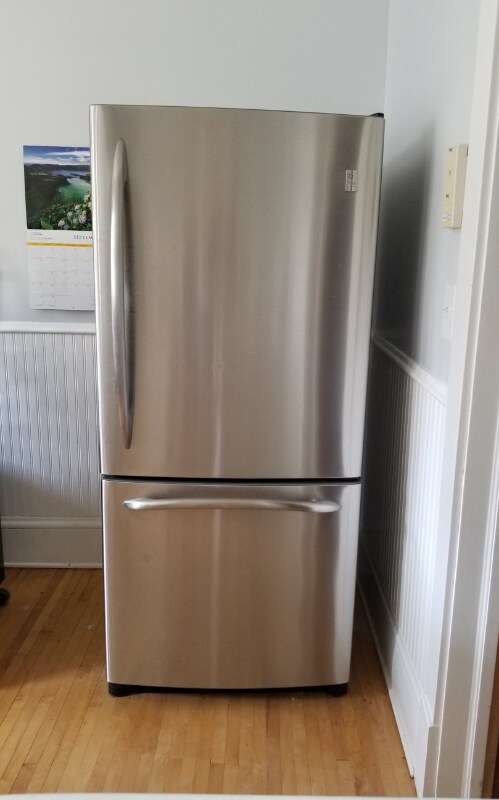 Building Photo - 4030 Pillsbury Ave