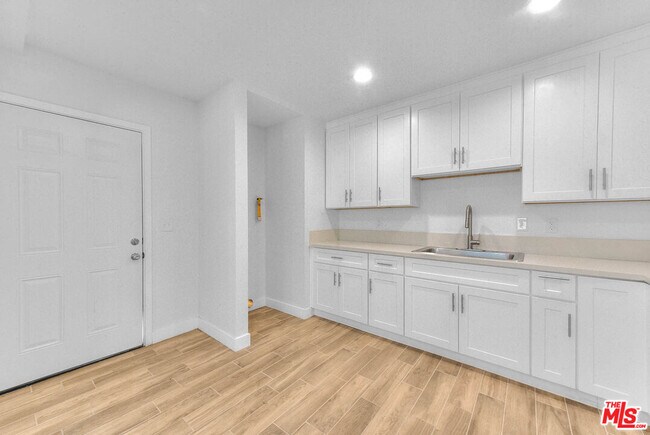 Building Photo - 2820 Liberty Blvd