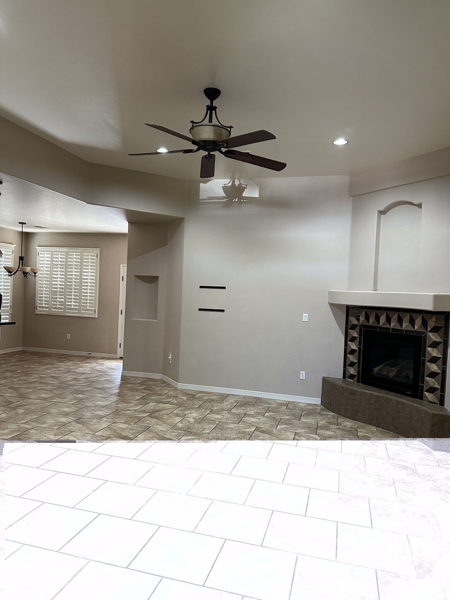 Building Photo - 7470 Sierra Linda Ct