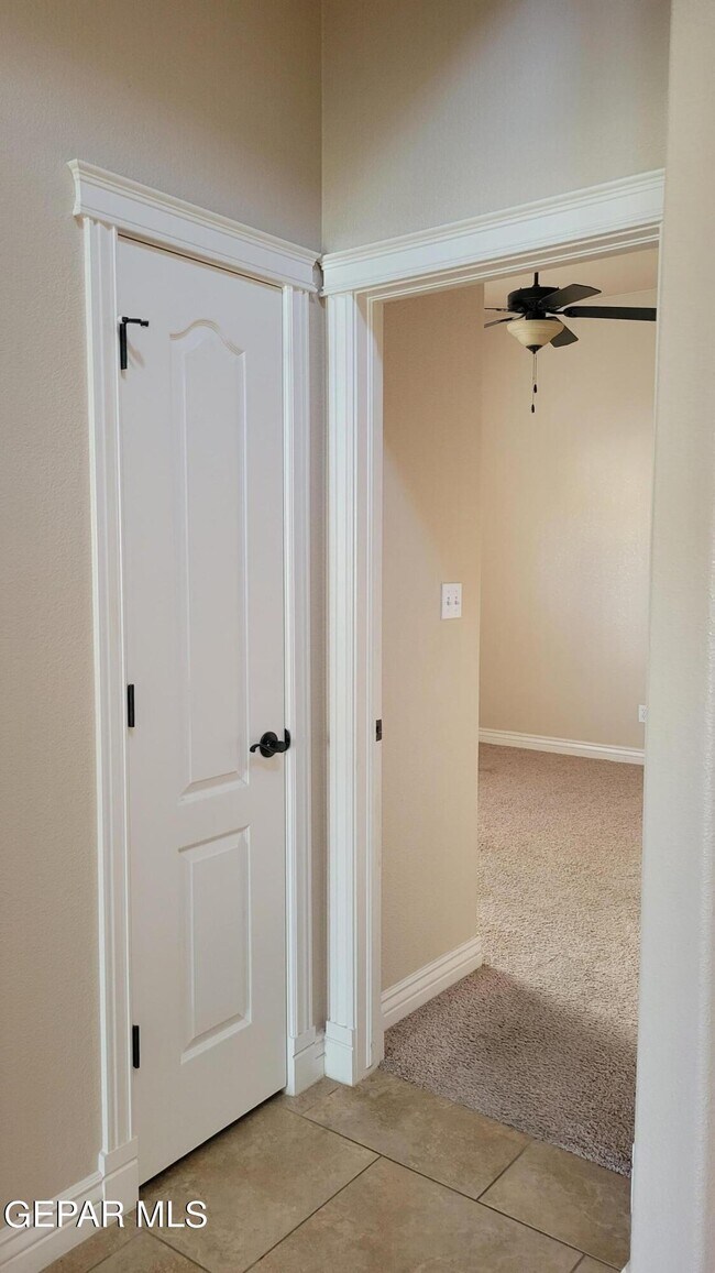 Building Photo - 11512 Porfirio Payan Dr