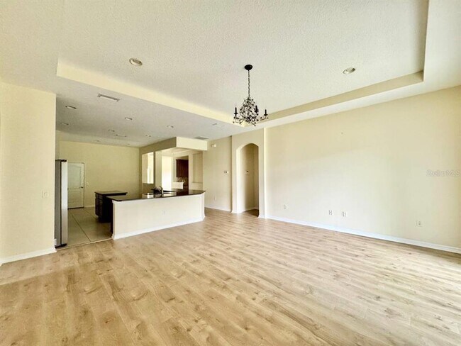 Building Photo - 3989 Windcrest Dr