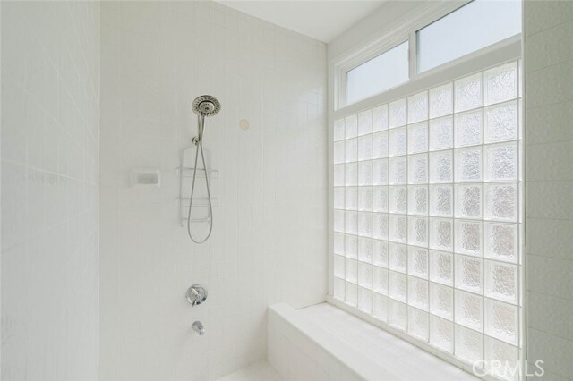 Building Photo - 906 Whitehaven Terrace