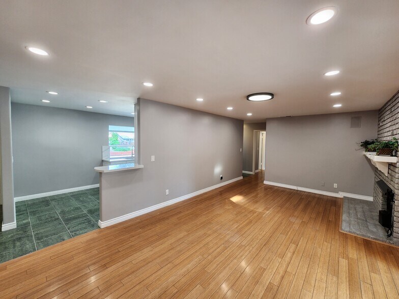 Building Photo - 22240 Burton St