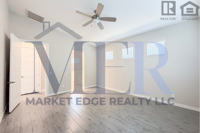 Building Photo - 2Bed/2.5Bath Home in Cave Creek! $1799 MOV...