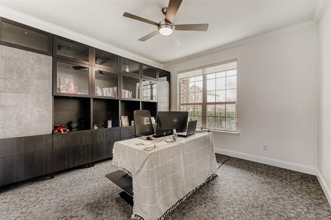 Building Photo - 3332 De Coronado Trail