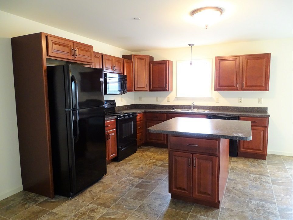 Building Photo - 336 Meadow View Dr