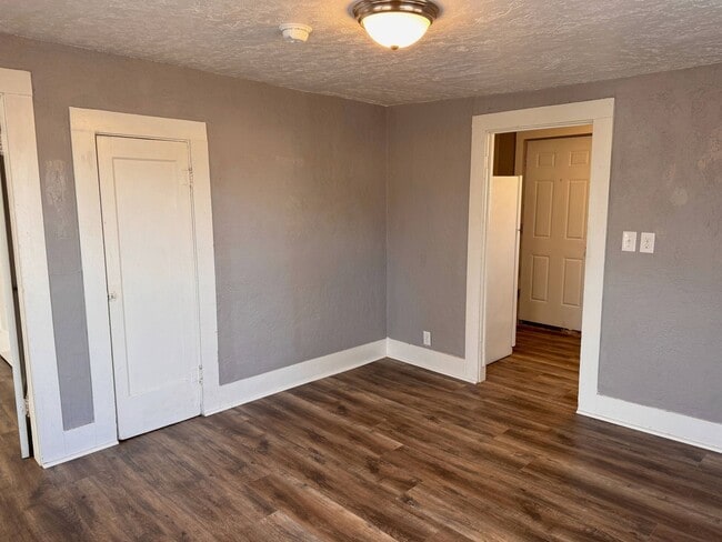 Building Photo - 2130 Ave J