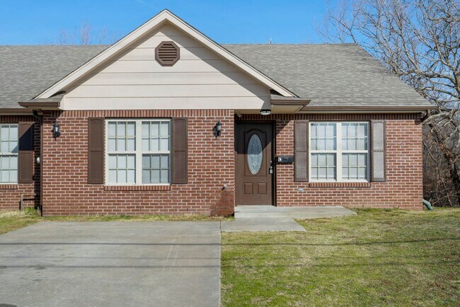 Building Photo - Grayson Avenue