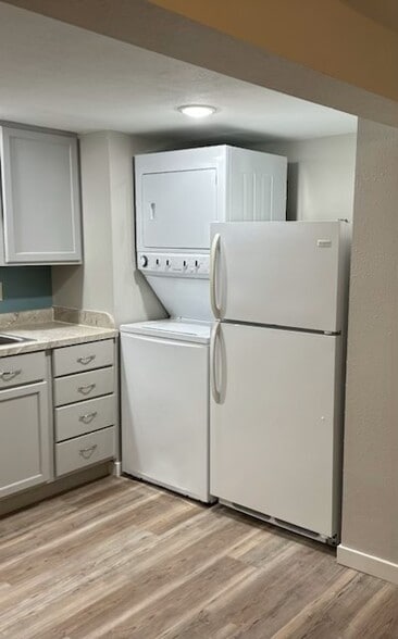 Building Photo - 1604 11th St