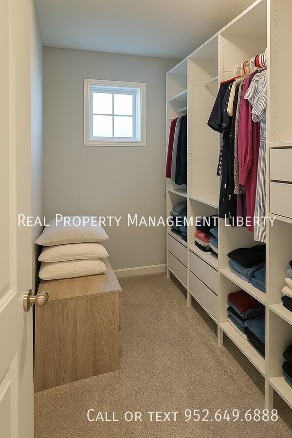 Building Photo - 7426 Ridge Creek Trl