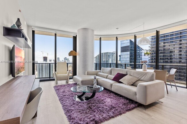 Primary Photo - 55 SW 9th St