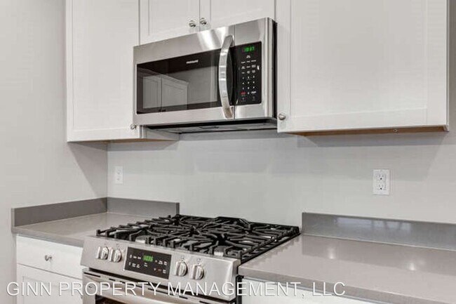 Building Photo - 3 br, 2.5 bath House - 11029 NE 23rd Circle