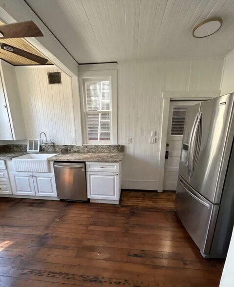 Building Photo - 49 Dudley Ave