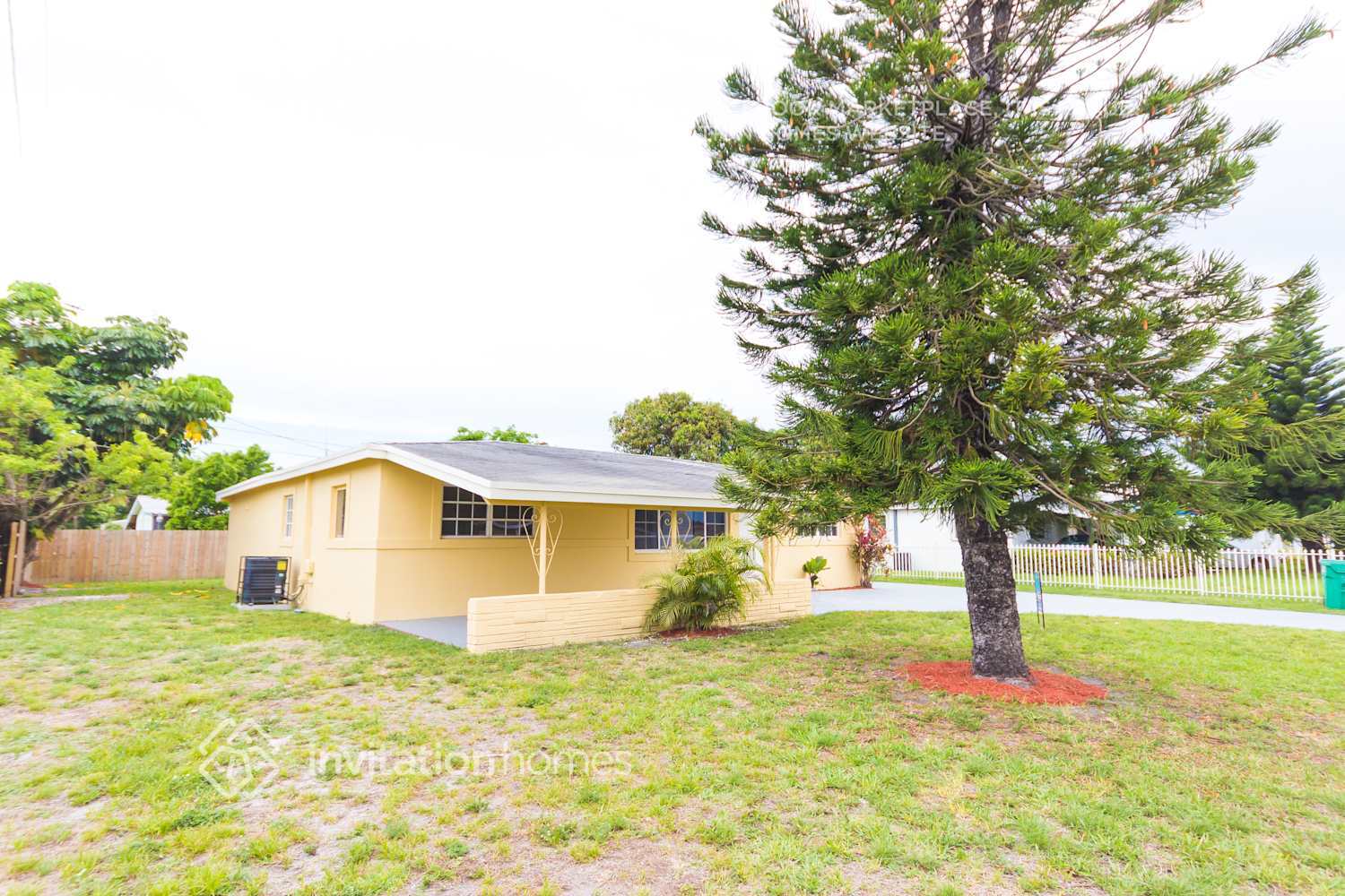 Building Photo - 710 NW 176th Terrace