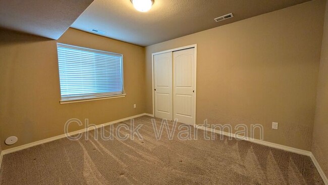 Building Photo - 6767 Sandyford Lane