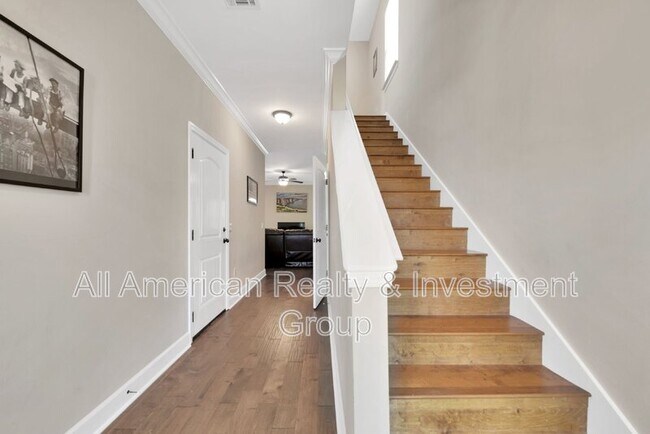 Building Photo - 119 Farrah Ave