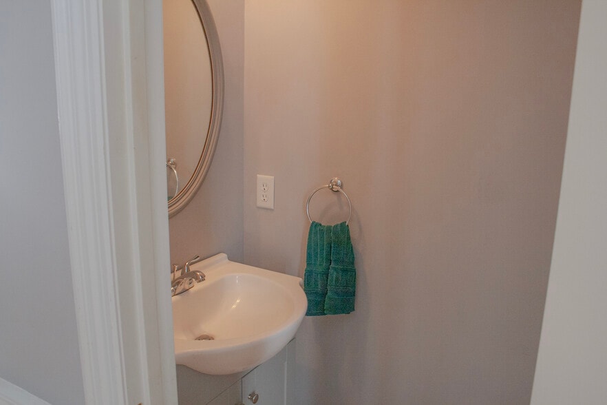 Formal Powder Room - 237 Yale Rd